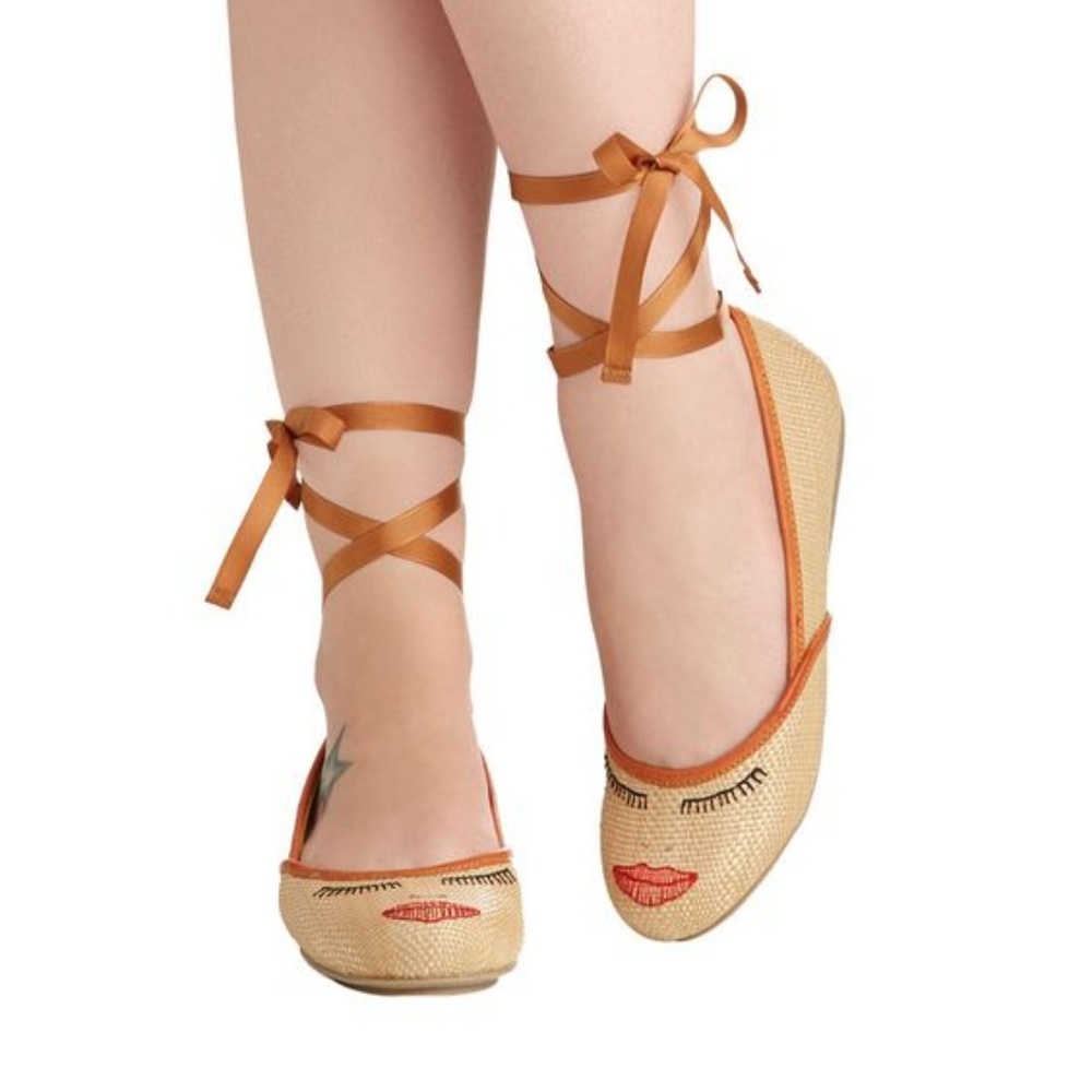Nee Shellys London | Modcloth Lash Dance Lips Flats | Pinup Shoes